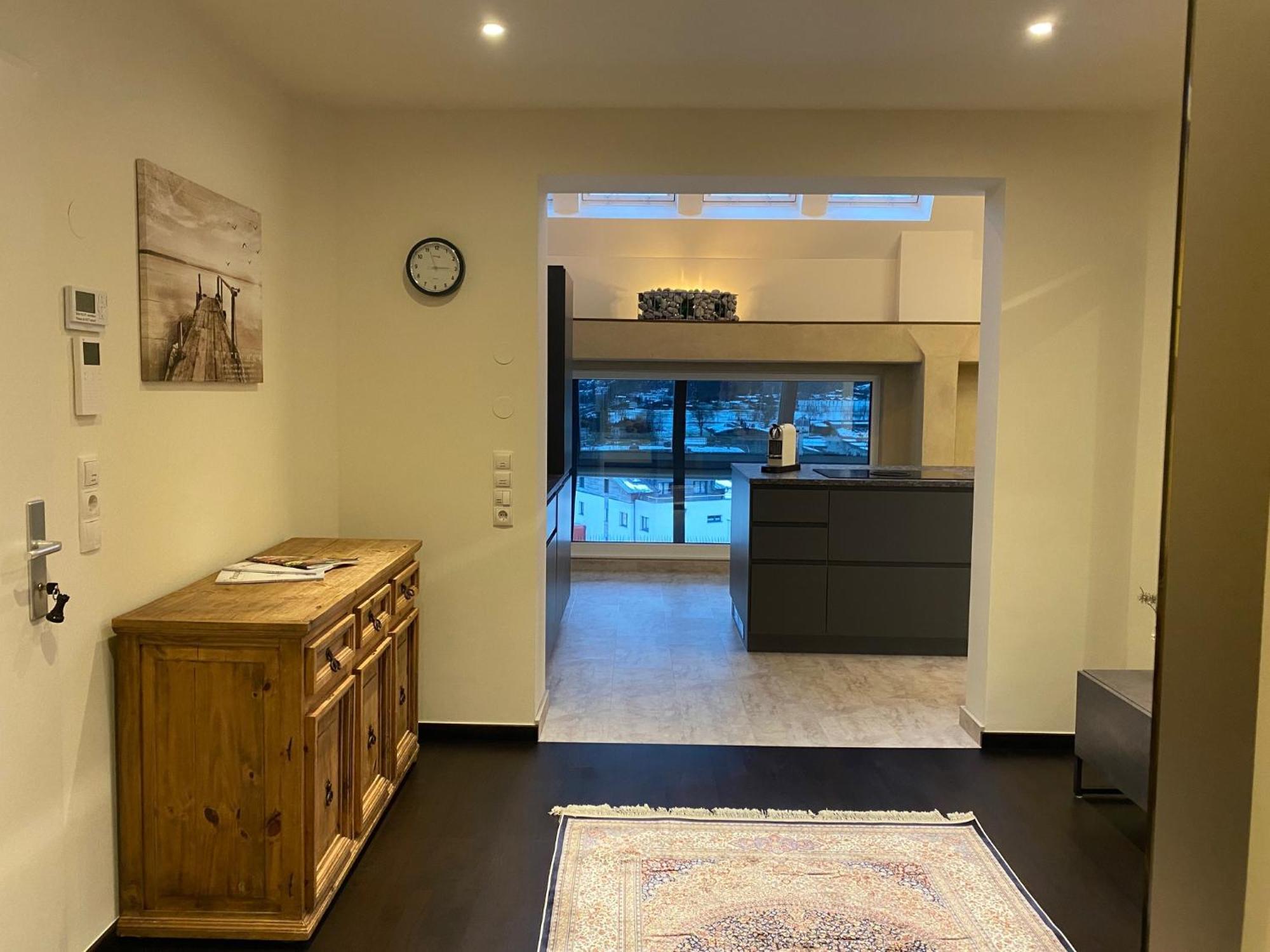Ferienwohnung Loft Im Turm Maishofen Exterior foto