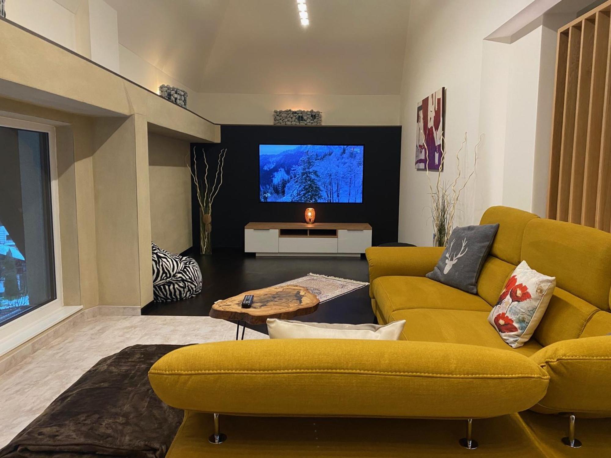 Ferienwohnung Loft Im Turm Maishofen Exterior foto